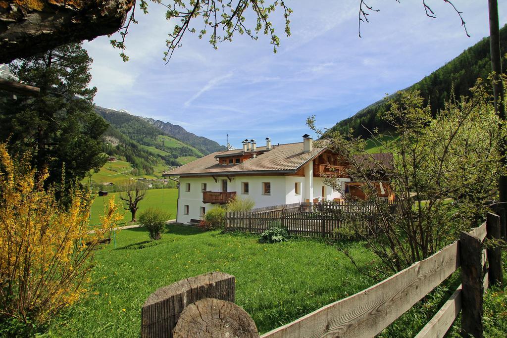 Weissnbachlhof Vila Ahrntal Exterior foto